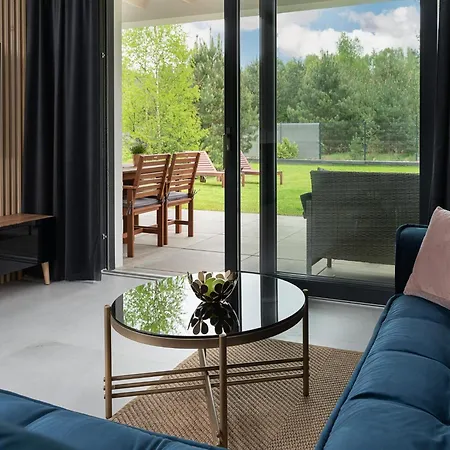Comfortable Home, Pool, Sauna, Jacuzzi 度假居 Odargowo