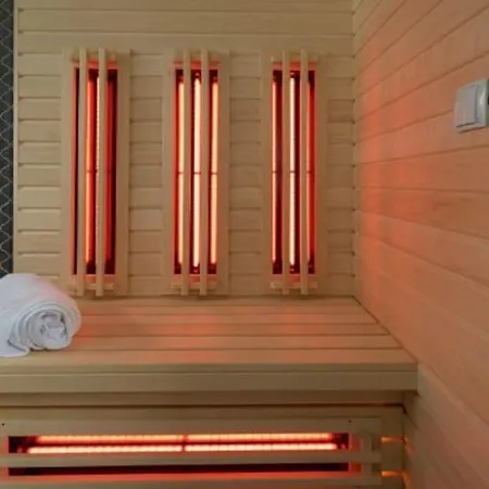 Comfortable Home, Pool, Sauna, Jacuzzi * Odargowo