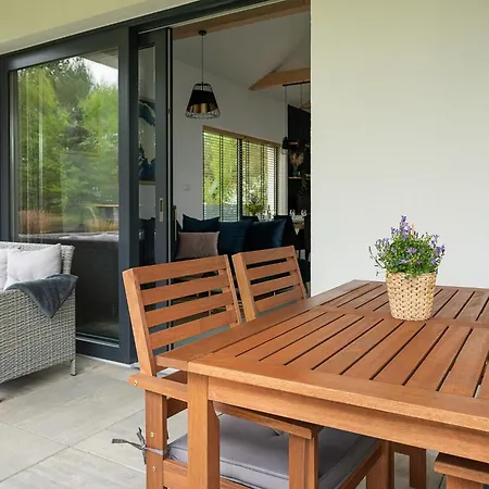 Comfortable Home, Pool, Sauna, Jacuzzi * Odargowo