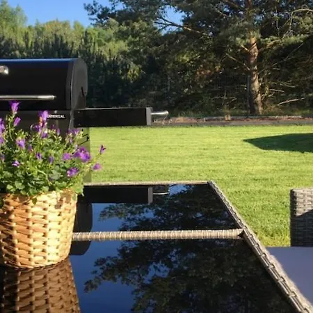 Comfortable Home, Pool, Sauna, Jacuzzi * Odargowo